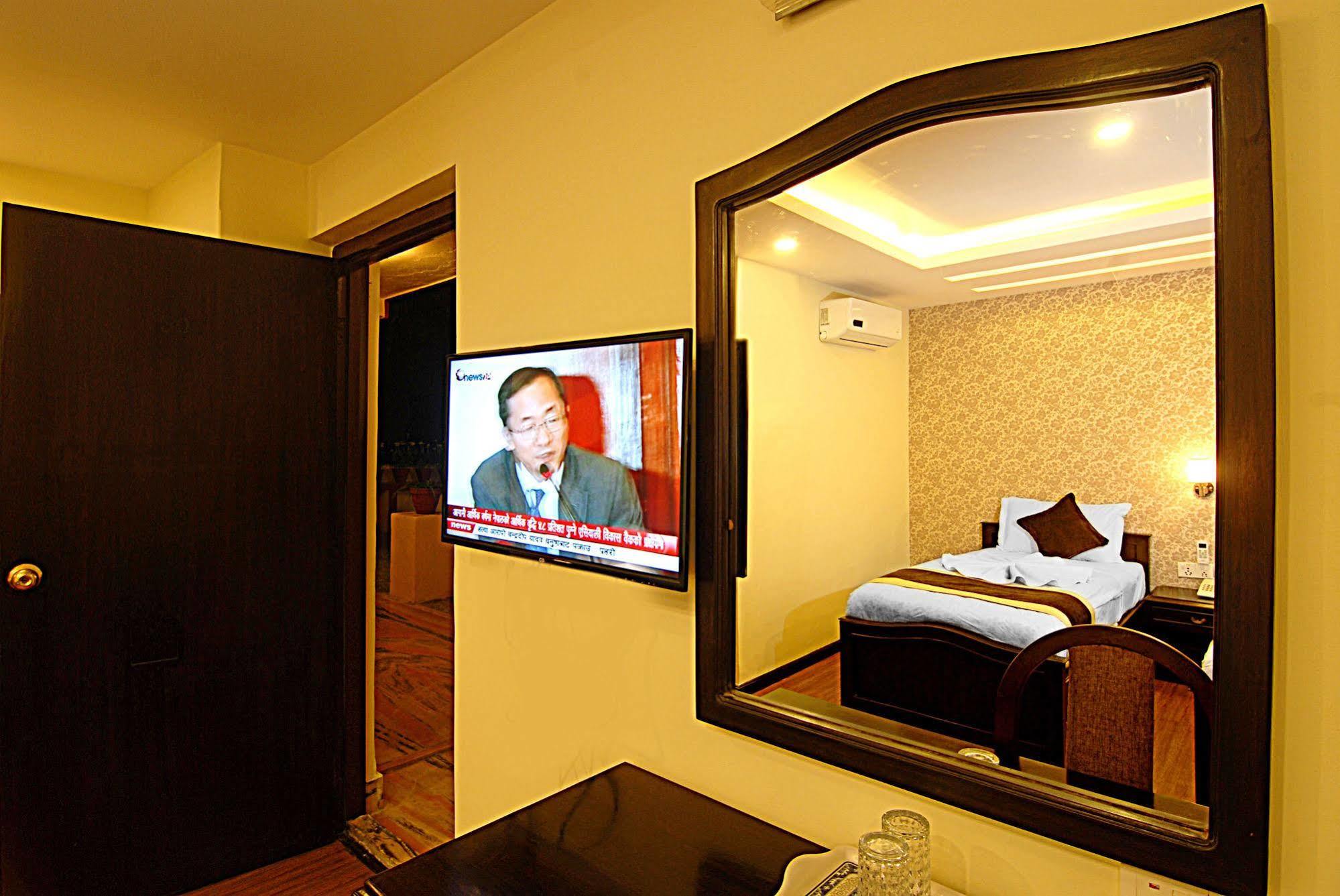 Kathmandu Grand Hotel Dış mekan fotoğraf