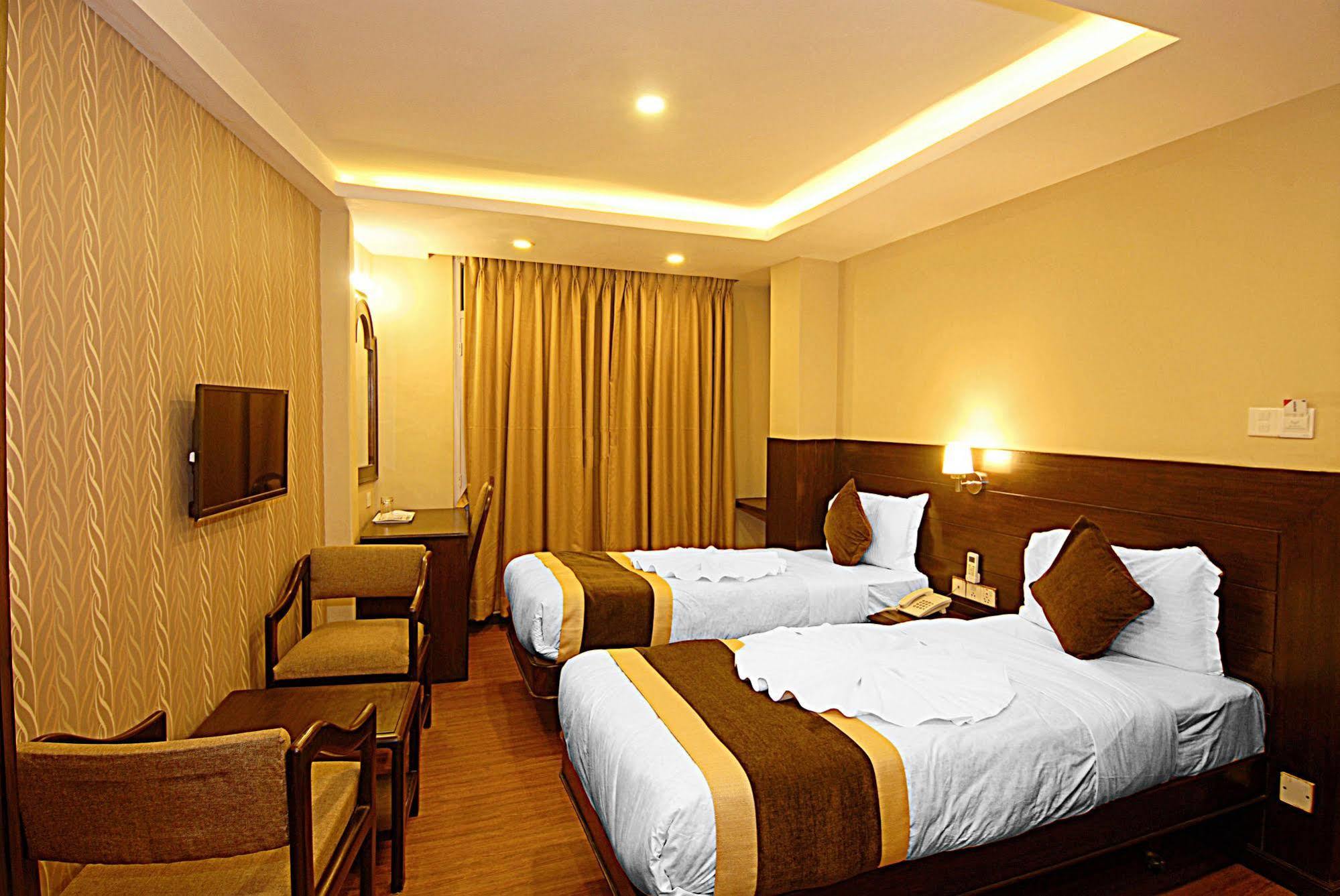 Kathmandu Grand Hotel Dış mekan fotoğraf