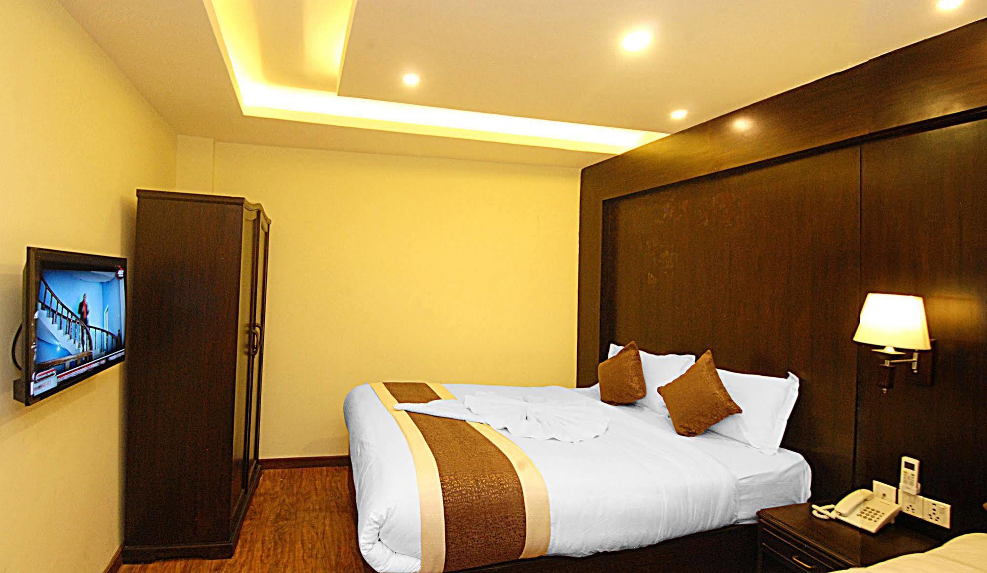 Kathmandu Grand Hotel Dış mekan fotoğraf